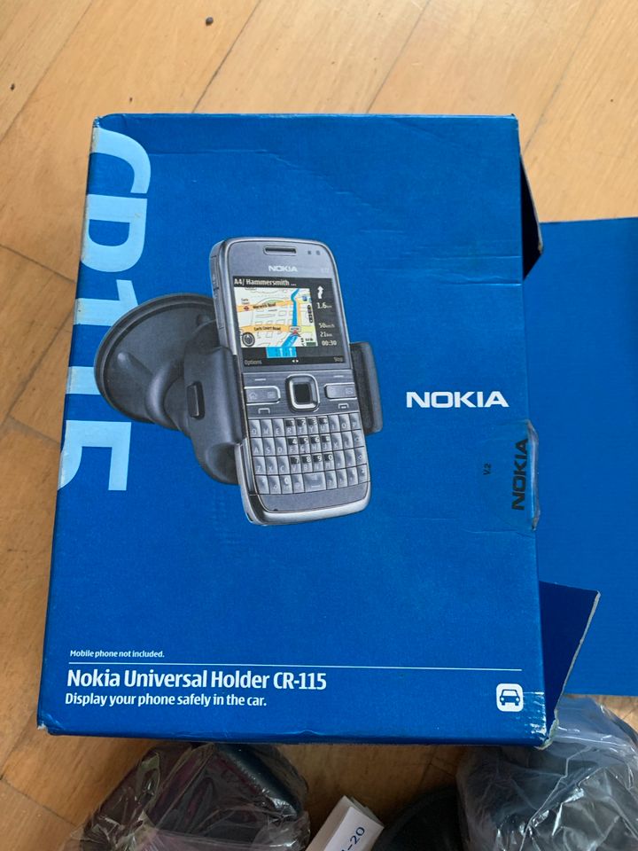 Nokia Universal Handy Holder CR-15, Neu, OVP in Saarbrücken