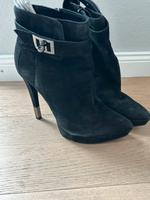 Guess, High Heels, Stiefelette, Absatzschuhe, Pumps, hohe Schuhe Niedersachsen - Tostedt Vorschau
