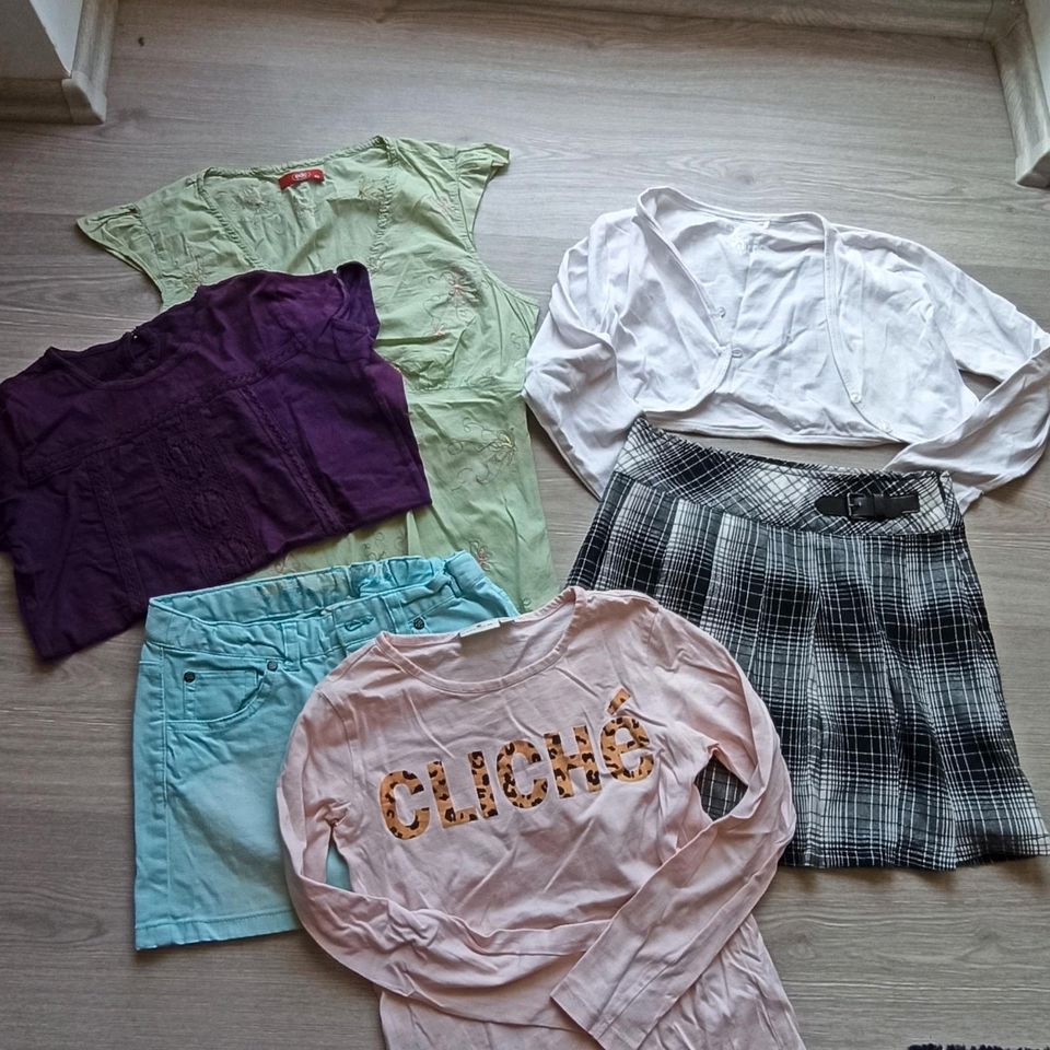 Kleiderpaket Mädchen Gr. 140 Esprit, Adidas,Tom Tailor in Potsdam