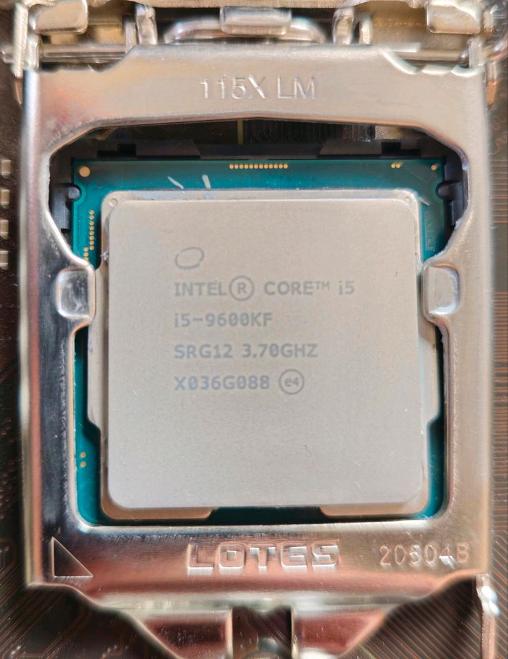 Intel core i5 9600 KF + msi z390-a rpo in Aldingen