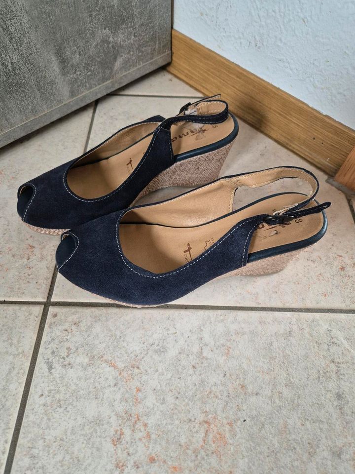 Tamaris peeptoe Keilabsatz neu in Bispingen