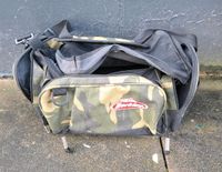 Berkley Camo Shoulder Bag Angeltasche Köder Angeln Baits Outdoor Niedersachsen - Bad Bentheim Vorschau