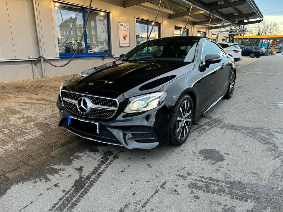 Mercedes-Benz E 220 d AMG Line Coupe 360° Multibeam LED in Remscheid