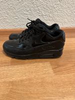 Nike Airmax 90 Größe 40 schwarz Lack Sneaker Baden-Württemberg - Heilbronn Vorschau