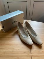 Hochzeitsschuhe Pumps Gabor Perlatokid cremeweiß Gr. 42 Berlin - Lichtenberg Vorschau
