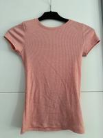 Basic T-Shirt in Größe XS Saarland - Wadgassen Vorschau
