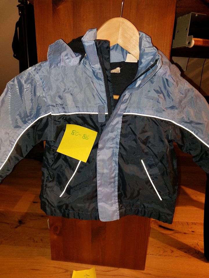 Dünne Regenjacke Größe 86 blau in Dresden