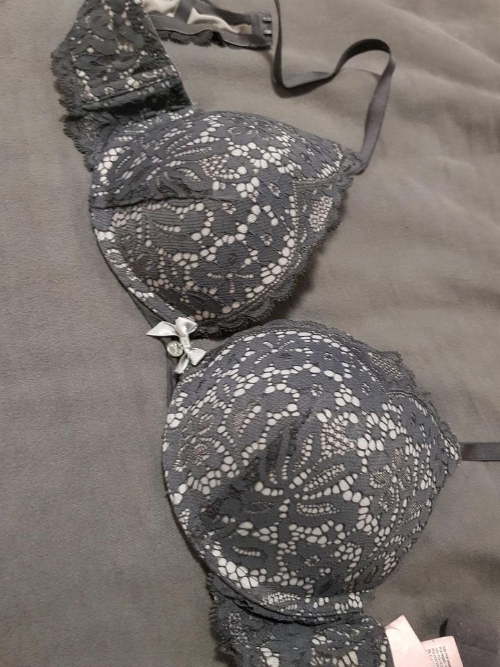 BH Push-Up Hunkemöller 80A in Weitramsdorf