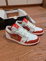 Sehr selten! Nike Jordan 1 Low Spades US 7 EU 40 NEU Frankfurt am Main - Kalbach Vorschau