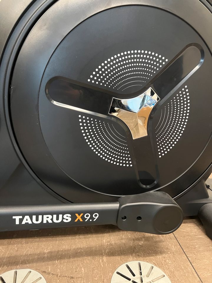 Taurus Crosstrainer zu verkaufen! in Centrum