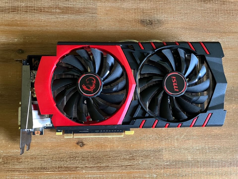 MSI GTX 960 Gaming 2G (2GB GDDR5, DX12, DVI, HDMI, DisplayPort) in  Nordrhein-Westfalen - Bergisch Gladbach | Grafikkarte gebraucht kaufen |  eBay Kleinanzeigen ist jetzt Kleinanzeigen