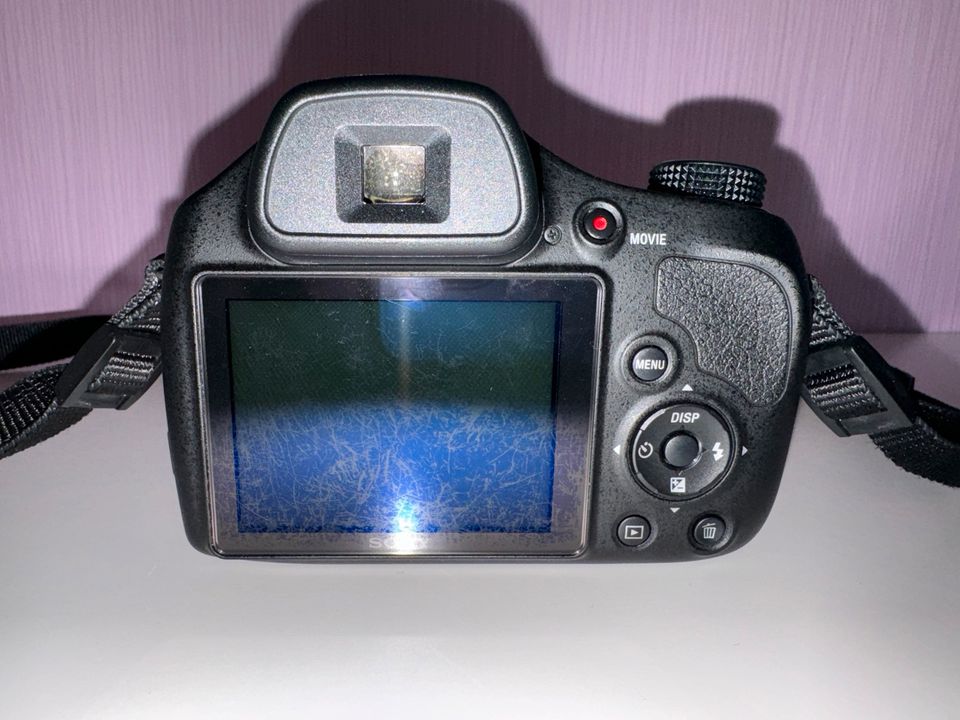 Spiegelreflexkamera Sony DSC-H400 in Kall
