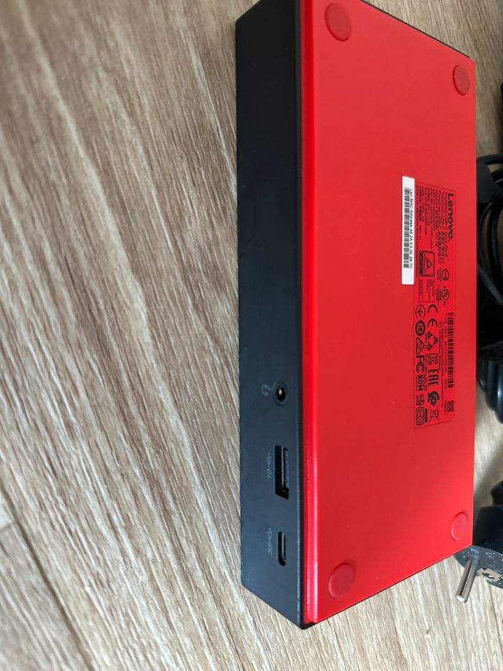 Lenovo thinkPad USB-C Dock Gen2 in Dresden