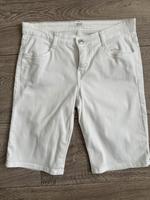 MAC Damen Sommer Shorts Shorty Summer weiß Denim 34 / 09 wie neu Hessen - Heusenstamm Vorschau
