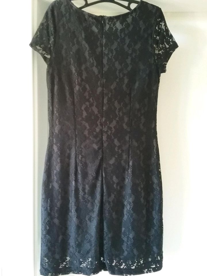 Kleid schick schwarz, Gr. 38 S. Oliver in Kevelaer
