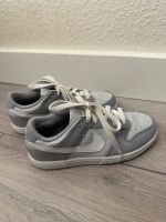Nike dunk Schuhe Gr.33 Berlin - Tempelhof Vorschau