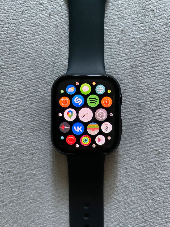 Apple Watch 8 45mm TOP ZUSTAND 100% BATTERIE in Hamburg