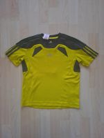Sport T shirt gr 128 Nordrhein-Westfalen - Warstein Vorschau