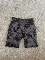 Batik Scrunch Shorts Grau Schwarz Gr. S Baden-Württemberg - Neckargemünd Vorschau