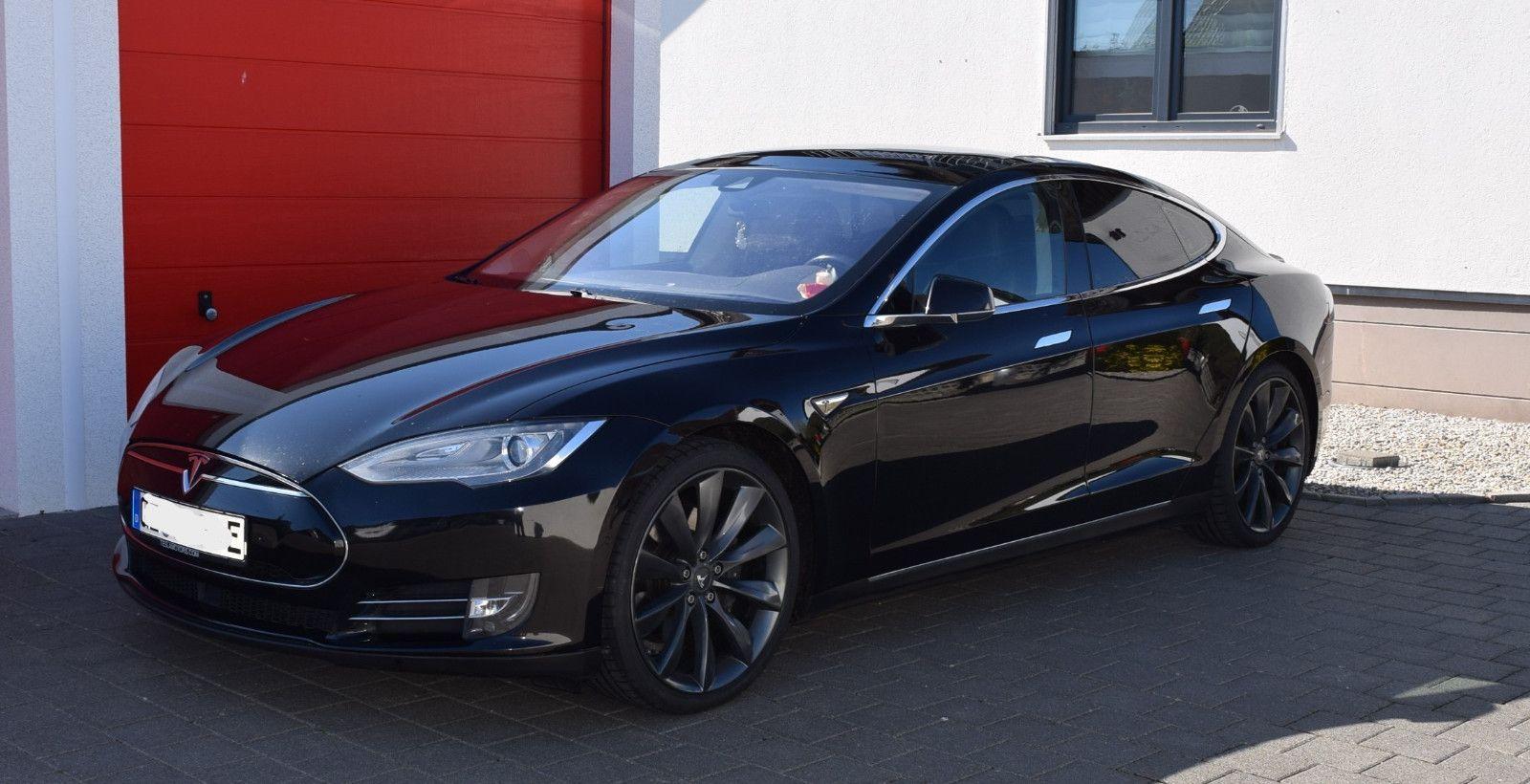 Abbildung des Autos Tesla Model S 90D - free…