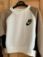 Nike Sweatshirt Crop Top Gr. XS München - Bogenhausen Vorschau