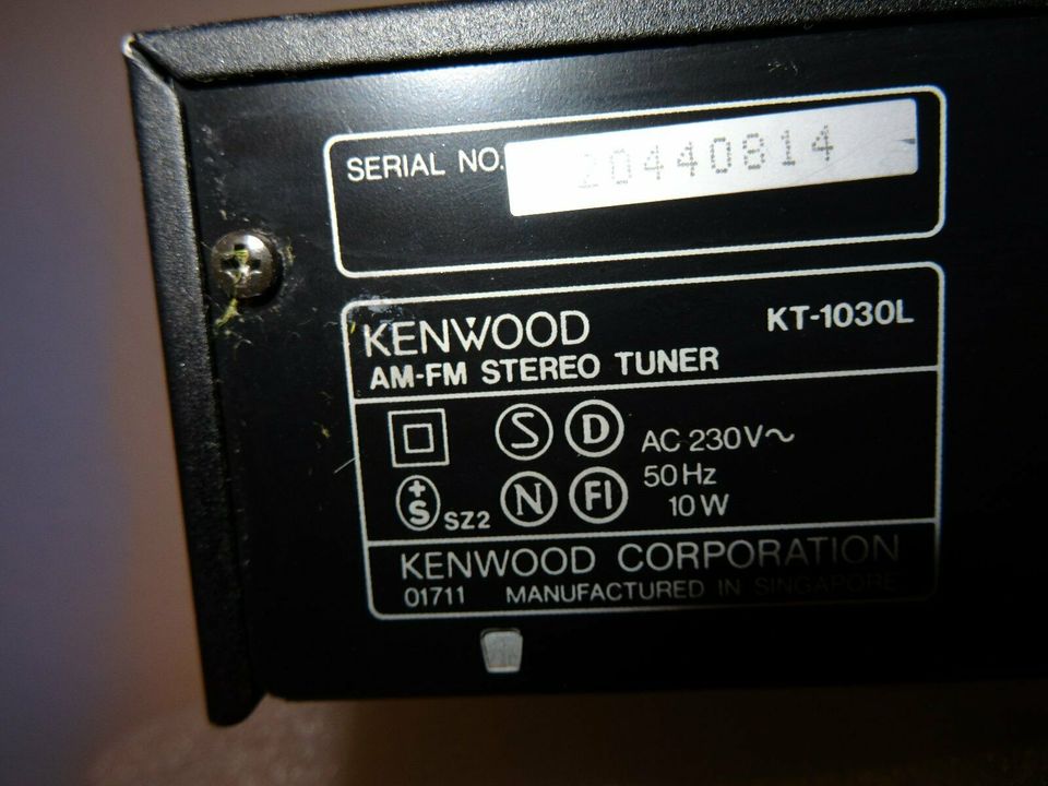 Kenwood Quartz Synthesizer AM-FM Stereo Tuner KT 1030L in Grevenbroich