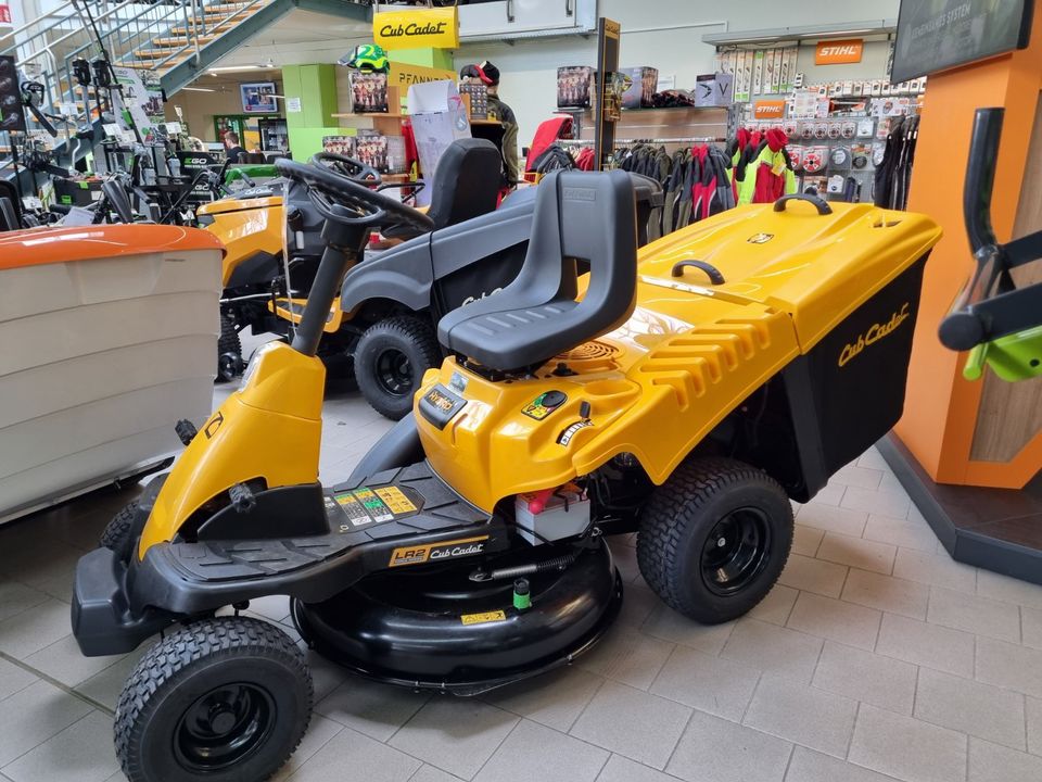 Cub Cadet LR2 NR76 Aufsitzrasenmäher Rasenmäher Rider in Nordrhein