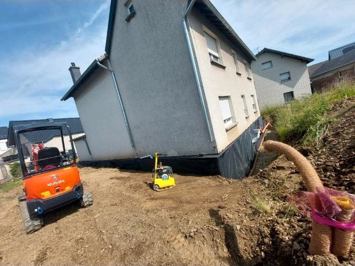 Gartenbau | Gartenpflege | Baggerarbeiten | Baumfällung in Mechernich