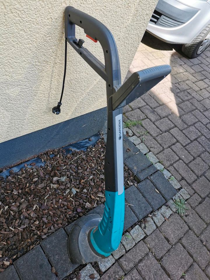 Gardena Rasentrimmer Small Cut 300 in Neunkirchen-Seelscheid