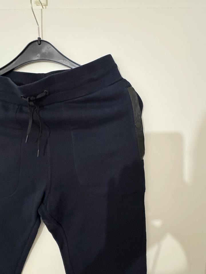 Sandro Paris Herren Jogging Hose mit Leder Details, Gr. S in Göppingen