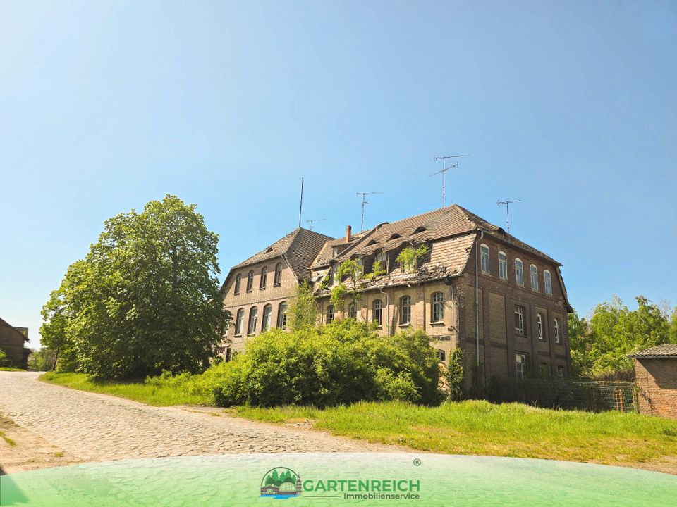Denkmalgeschütztes Mehrfamilienhaus mit enormem Potenzial in Coswig (Anhalt)