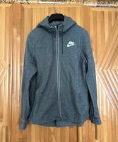 Trainingsjacke der Marke NIKE Bayern - Königsbrunn Vorschau