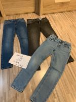 Jeans Gr 140 3 Teile 14€ Bayern - Mühldorf a.Inn Vorschau