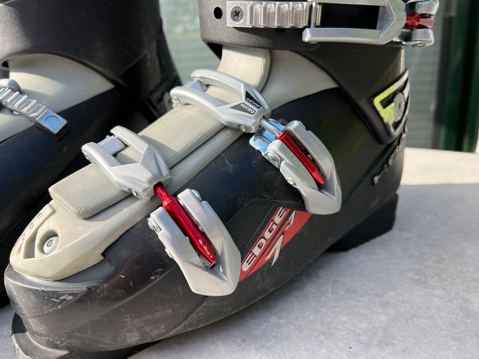 HEAD Edge 7.7 Skischuhe Skiboots Größe 44/45 in Klein Rogahn