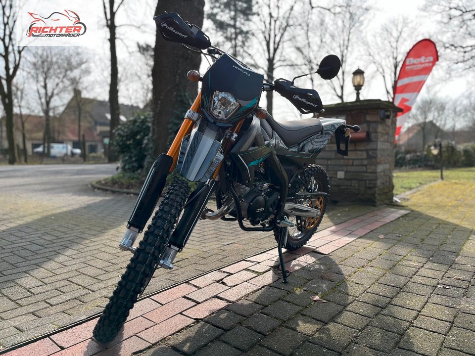 RIEJU MRT50 ALLBLACK - 50ccm Enduro - Finanzierung möglich in Bad Laer