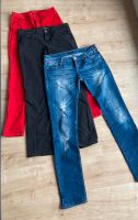 Diverse Jeanshosen, rot & schwarz Esprit, blaue Jeans Rheinland-Pfalz - Kadenbach Vorschau