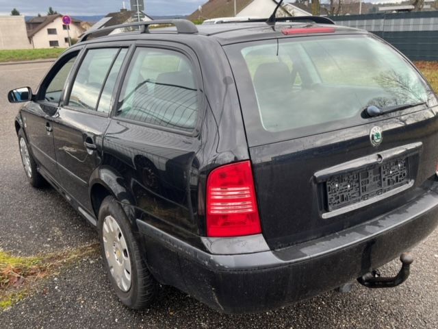 Skoda Octavia Selection TÜV-NEU 03.2026 in Remchingen