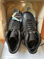 Meindl Trekking-Schuhe NEU Gr. 7 u. 8,5 Hessen - Homberg (Efze) Vorschau