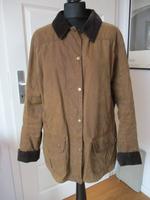 Barbour Jacke L 44 Wachsjacke England braungrün Übergangsjacke Niedersachsen - Neuharlingersiel Vorschau