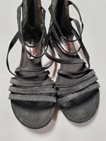 Sommerschuhe mit Gummiriemen, schwarz, Gr. 40 Bayern - Teisendorf Vorschau