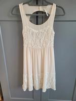 Review Kleid weiß, XS, ungetragen, Hochzeitskleid, Bayern - Regenstauf Vorschau