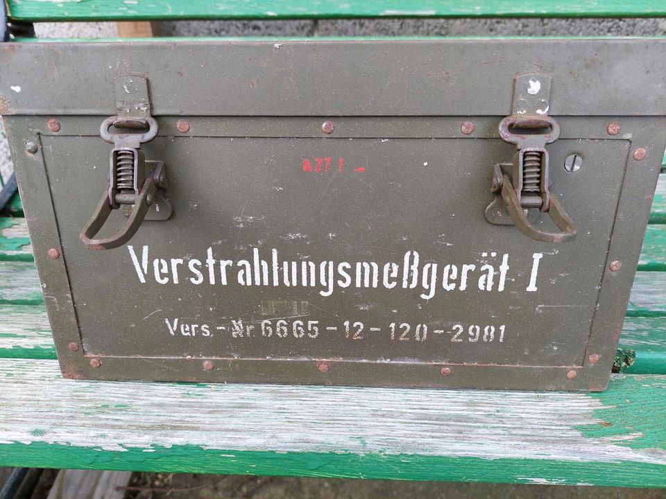Verstrahlungsmeßgerät BW Bundeswehr in Ahorntal