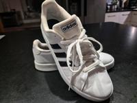 Sneaker Schuhe Laufschuhe Sportschuhe adidas Bayern - Kammlach Vorschau