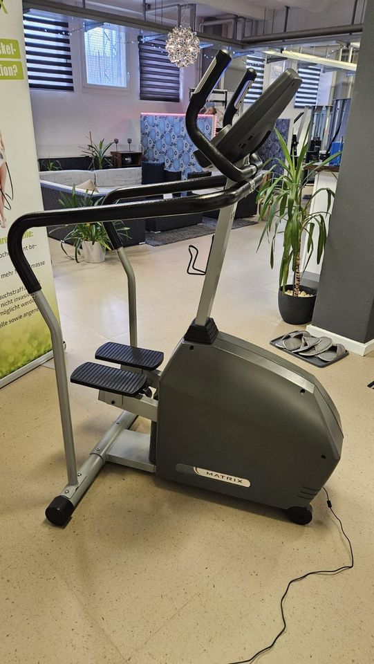 Stepper Profigerät Cardio Matrix, Top Zustand! in Nürnberg (Mittelfr)