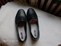 BequemSlipper- NEU- Leder- schwarz- 39- WIDE Fit = weite Größe Niedersachsen - Braunschweig Vorschau