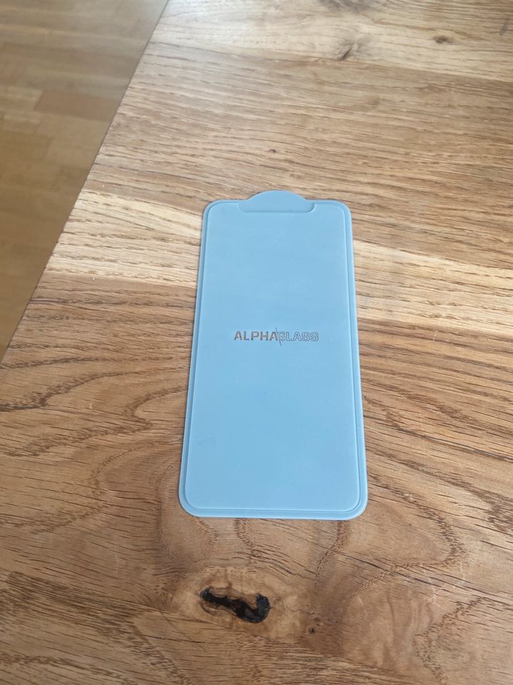 Schutzglas von Alpha Glass für iPhone 11/XR in Frankfurt am Main