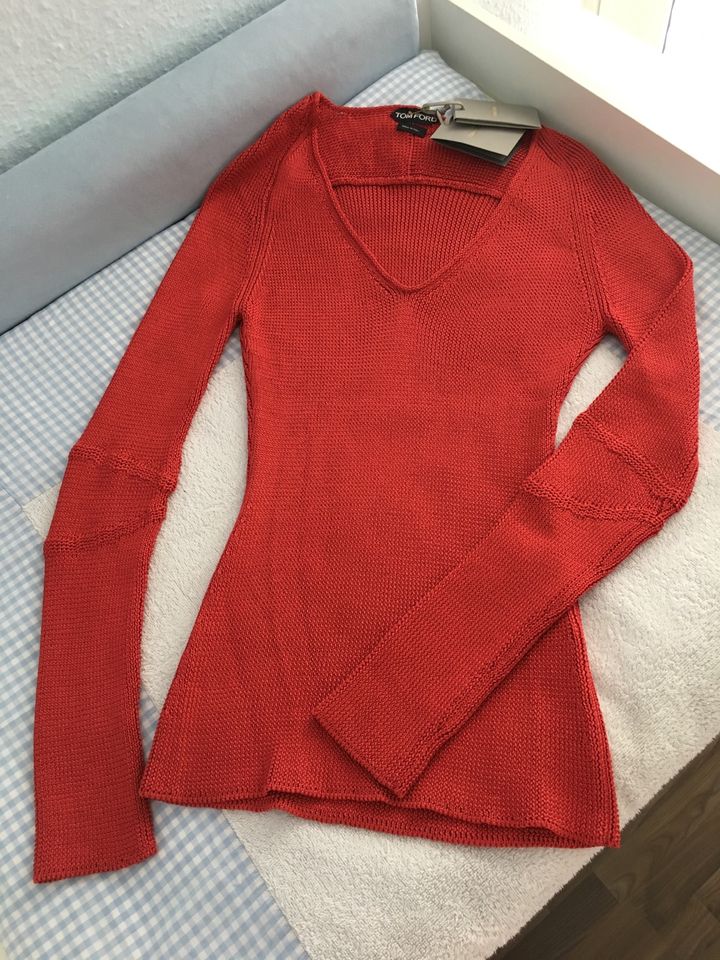 Tom Ford Pullover rot 100% Seide NEU in Troisdorf