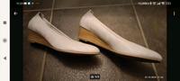Tamaris Damenschuhe Pumps weiß Gr. 39 wie neu Sachsen - Hartenstein Vorschau