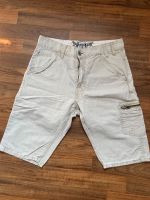 Levi’s kurze Jeans beige Grösse 29 Hessen - Hanau Vorschau