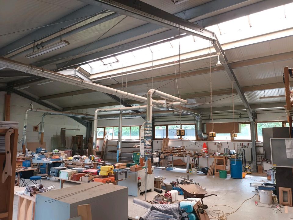 Werkstatt / Halle / Bürofläche in Pfeffelbach